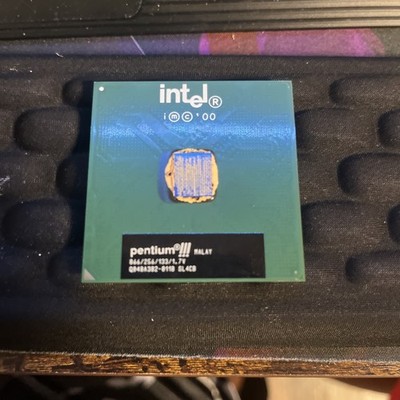 Intel Pentium III 866/256/133 FSB Socket 370 CPU Processor