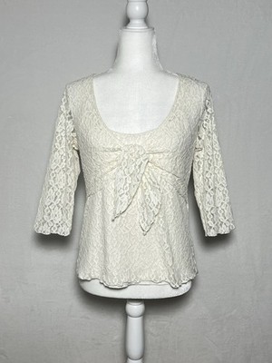 CANDA White Lace Scoop Neck Top with Front Tie - size M
