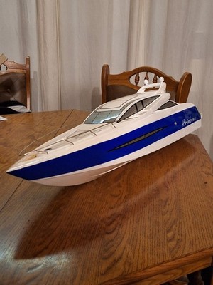 TFL 1105 Princess 960mm Yacht Weiß/Blau Brushless RC Boot Neu