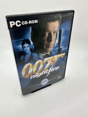 James Bond 007: Nightfire (PC, 2 CDs, 2002) Anleitung + OVP