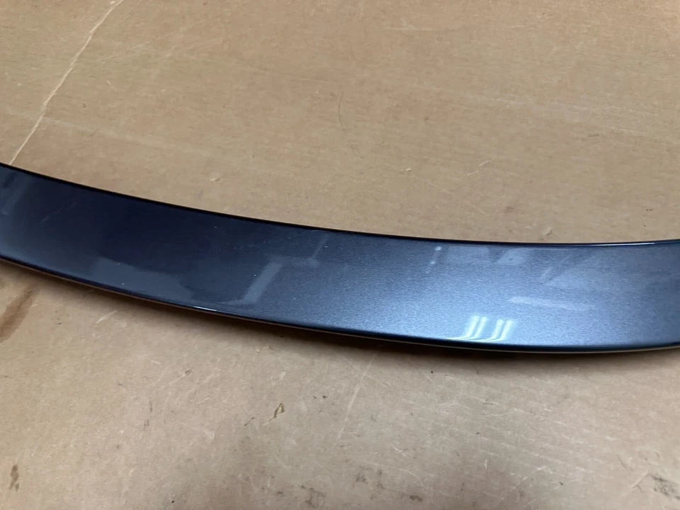 Alerón de techo trasero gris Toyota YARIS 2012-2018 hatchback OEM FÁBRICA Foto 3 de 4