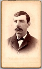 ANTIQUE CDV CIRCA 1880s H.O. REED HANDSOME MAN WITH MUSTACHE BRUNSWICK MAINE
