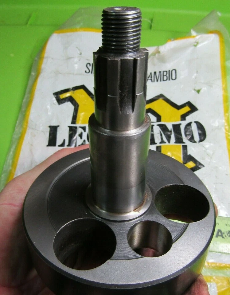 Montesa Cappra 414 VE VF Engine Crankshaft half p/n 6660.00701 NOS 66M 1978-1982 - Image 3 of 4