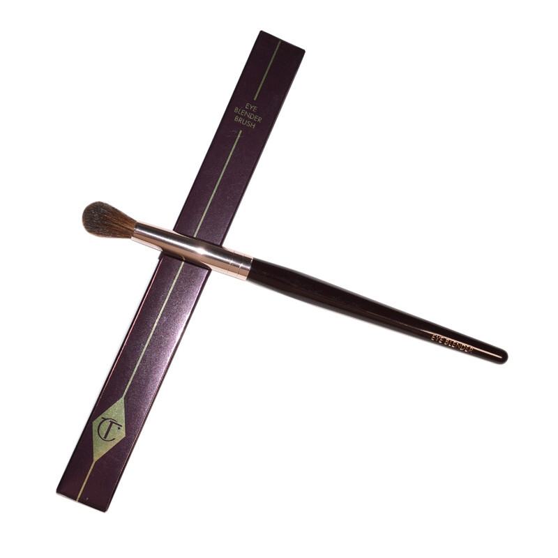 Charlotte Tilbury Rose Gold Eye Blender Brush for Seamless Eyeshadow Blending NEW