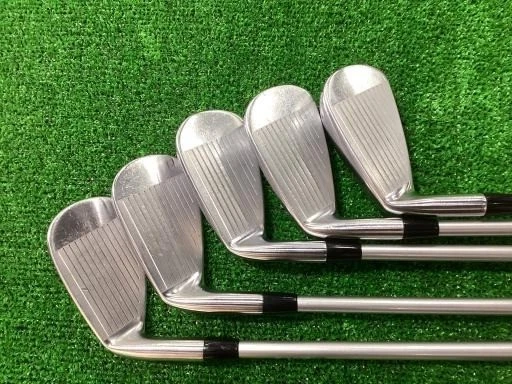BRIDGESTONE JGR HYBRID FORGED Iron Set 7-PW1-PW2 5pcs Carbon Shaft Regular Japan - Image 4 of 4
