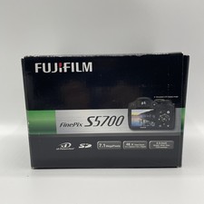 Fujifilm FinePix S 5700 7.1 MP Digital Bridge Camera Black BOXED In LNC