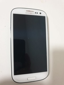 Samsung Galaxy S3 mini GT-I9300 No Accu No Backcover Untestet
