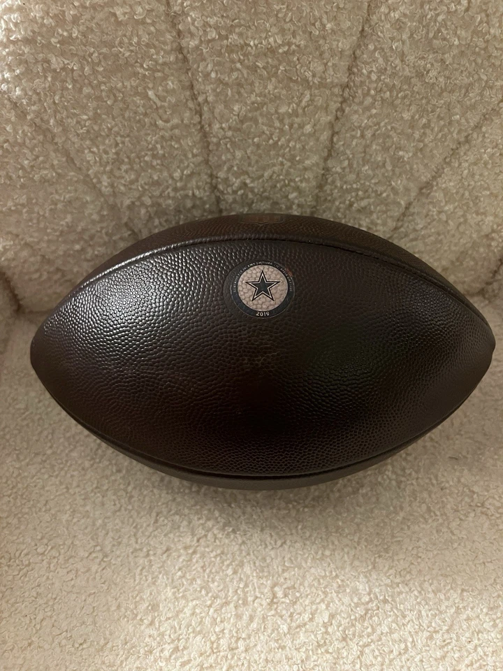 Bola de futebol Wilson NFL Duke Dallas Cowboys jogo oficial 100 anos temporada 2019 - Imagem 4 de 4
