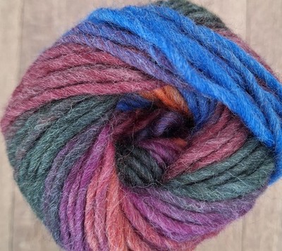 (kg/65 ) Filzwolle Spectra 2x100g Fb.7 rot-blau..  Gründl strickfilzen PORTOFREI