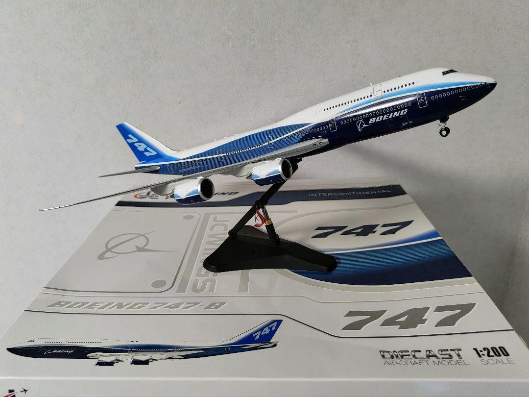ボーイング 747-8i ハウスカラー 1/200 ScaleModelStore.com :: Hogan 1:200 - 11298GR - Boeing House