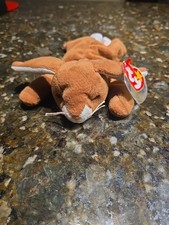 Ty Beanie Baby – Ears the Rabbit