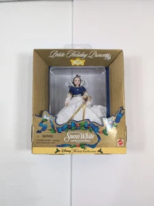 Mattel Disney Snow White 4" Christmas Collection Doll and Stand 1998 New in Box