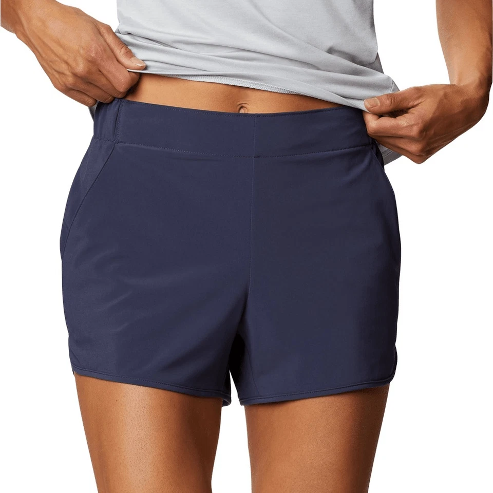 Columbia woman’s Pleasant Creek Stretch navy pull on Shorts w/ pockets 4” M - Image 2 of 4