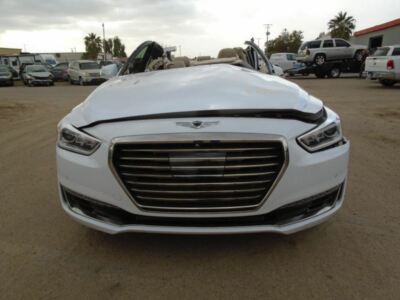 G90       2018 Sun Visor 366244