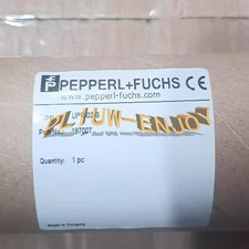1PCS NEW Pepperl+Fuchs UPR-03-S guide rail