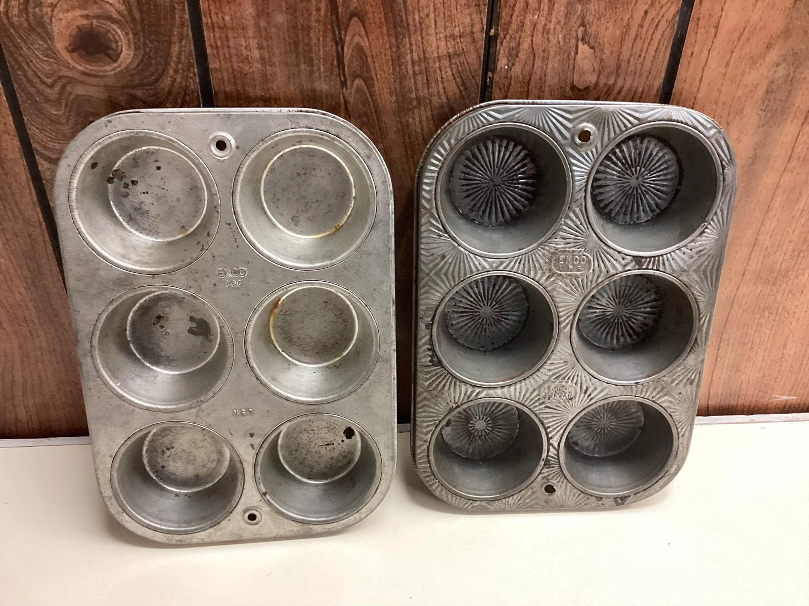 Vintage EKCO Aluminum Muffin Pans Set Of 2 6 Cup Starburst Baking Silver USA