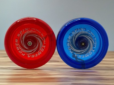 Vintage YOMEGA Power Spin Yo-yo Blue And Red. 4895547; Yomega Yoyo