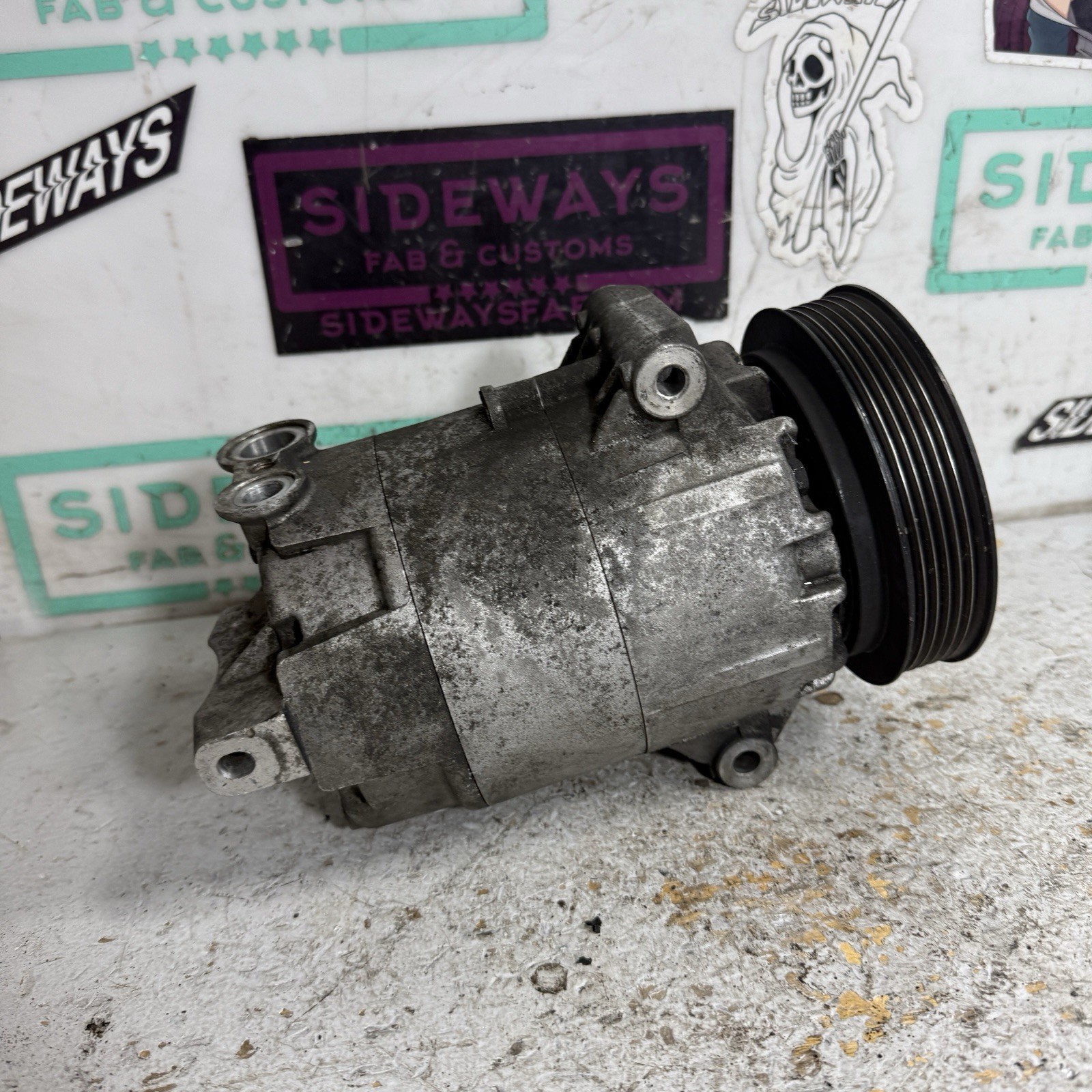 04-08 Maserati Quattroporte AC Compressor Air Conditioning M139 F136