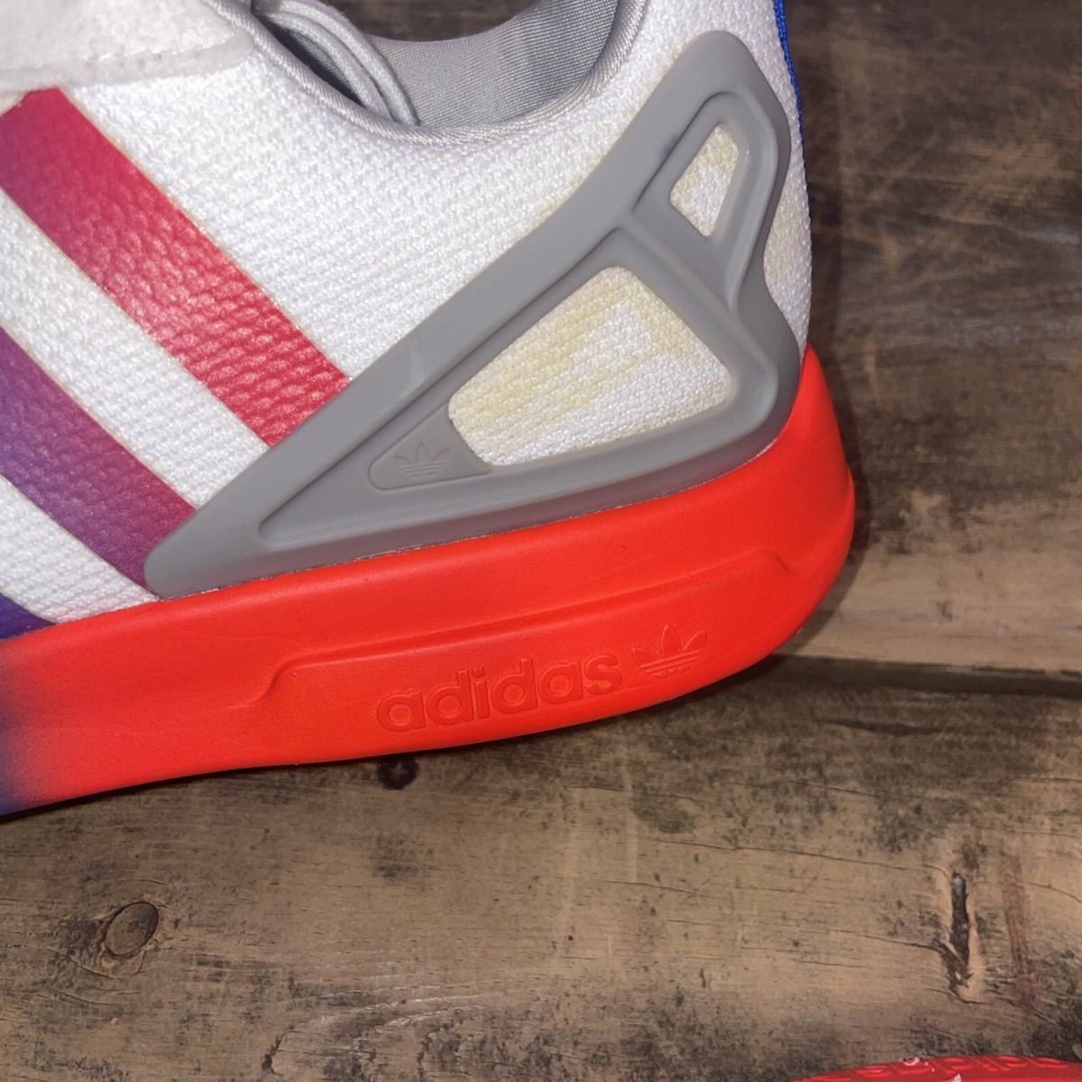 ⭐︎⭐︎ adidas ZX 8000 OG EE4754 Release Date - Sneaker Bar Detroit
