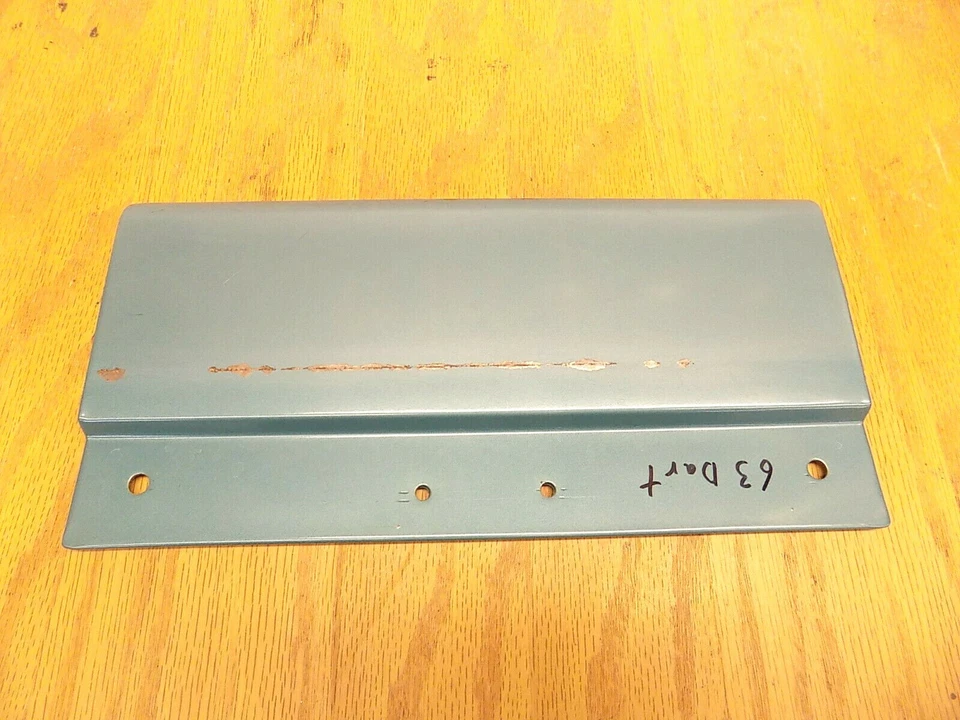 Porta caixa de luvas Dodge Dart 1963 - Imagem 4 de 4