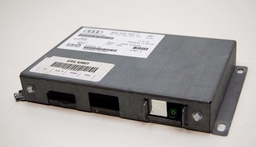 8E0035593M Audi A4 TT R8 VW Passat Eos Steuergerät Digital Radio Sirius USA 025