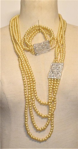 Bracciale In Pelle Argento Con Perline Scorrevoli E Chiusura Magnetica - Rita S