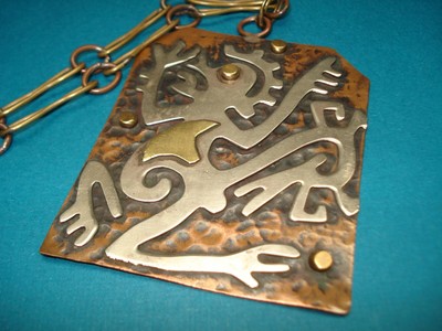 Collier Ancien Mexicain - Pendentif Cuivre Et Laiton Argenté - Occasion Bon état