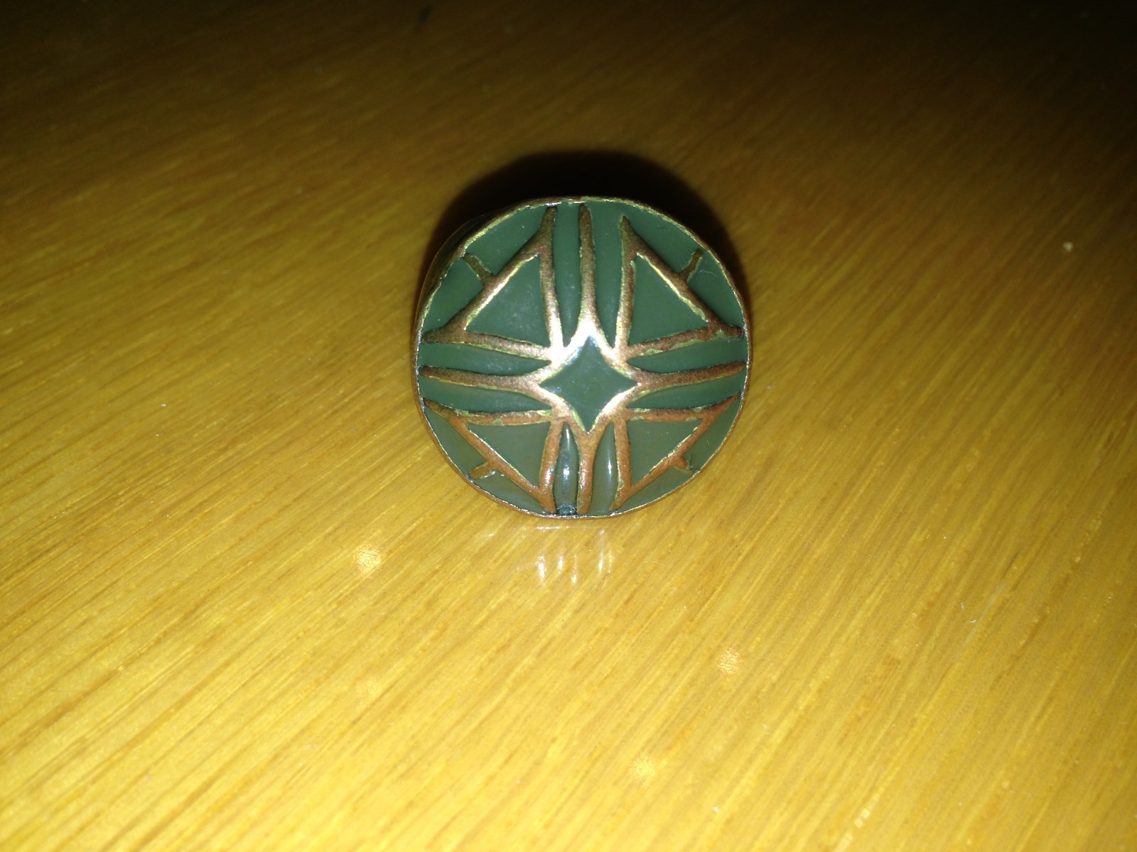 Picture 2 of 8