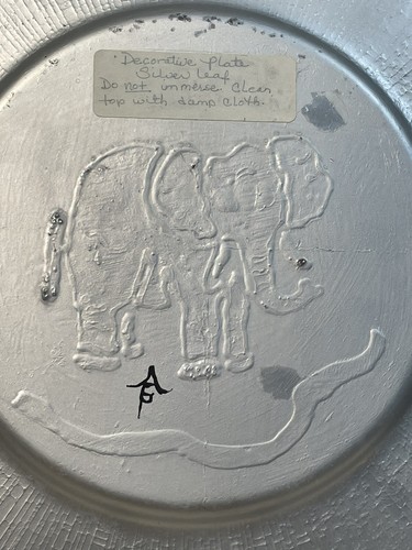 RARE Arcoroc France Silver Leaf Elephant Plate 10.75 in Square - READ - Picture 7 of 11