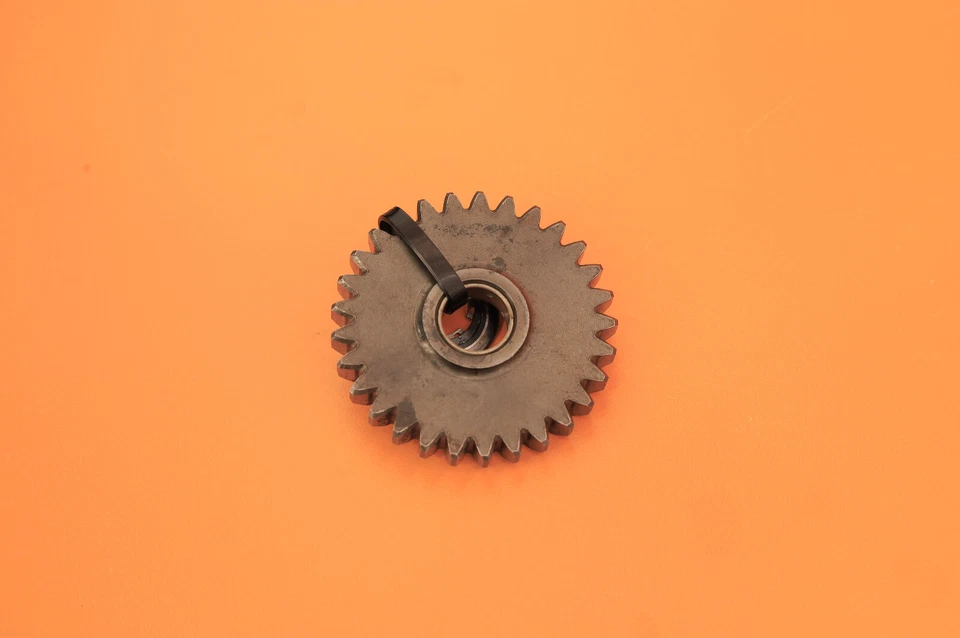 1992 92 WR200RD WR200 OEM Kick Start Starter Mechansim Axle Spindle Shaft Gear - Image 2 of 4