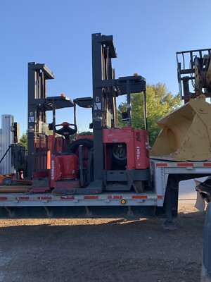 Raymond EZ r40tt forklift standup reach fork lift For parts Only