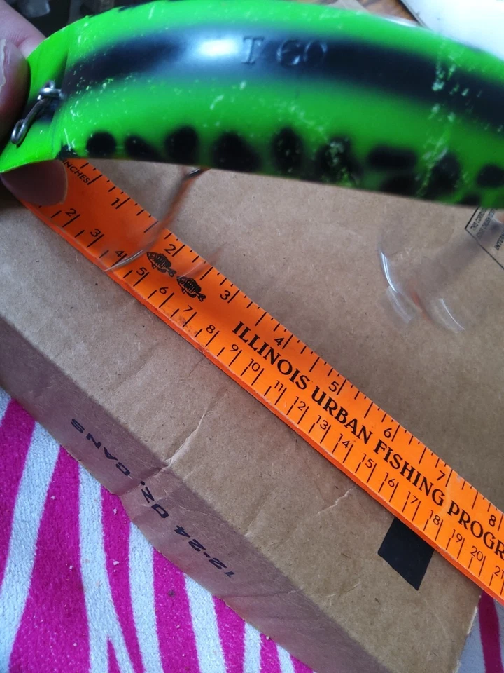 Señuelo de pesca Helin pez plano T-60 verde amarillo negro puntos 6" Foto 2 de 3