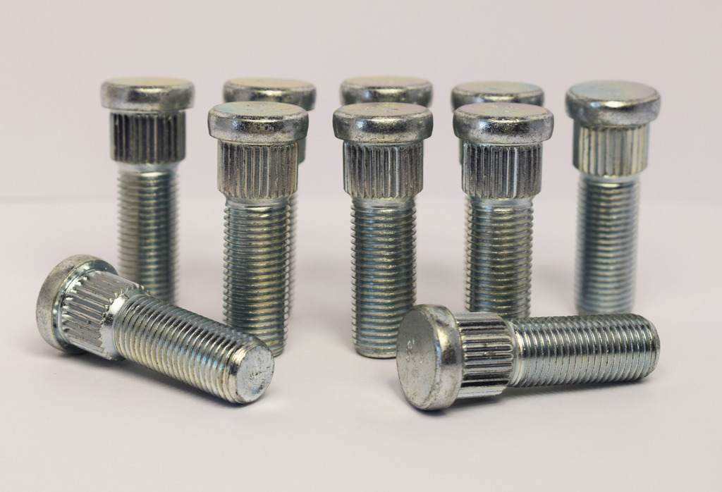 Single M14 X 1.5 Knock-In Wheel Stud – 14.6mm Spline, 33mm Thread Length – Made In Italy