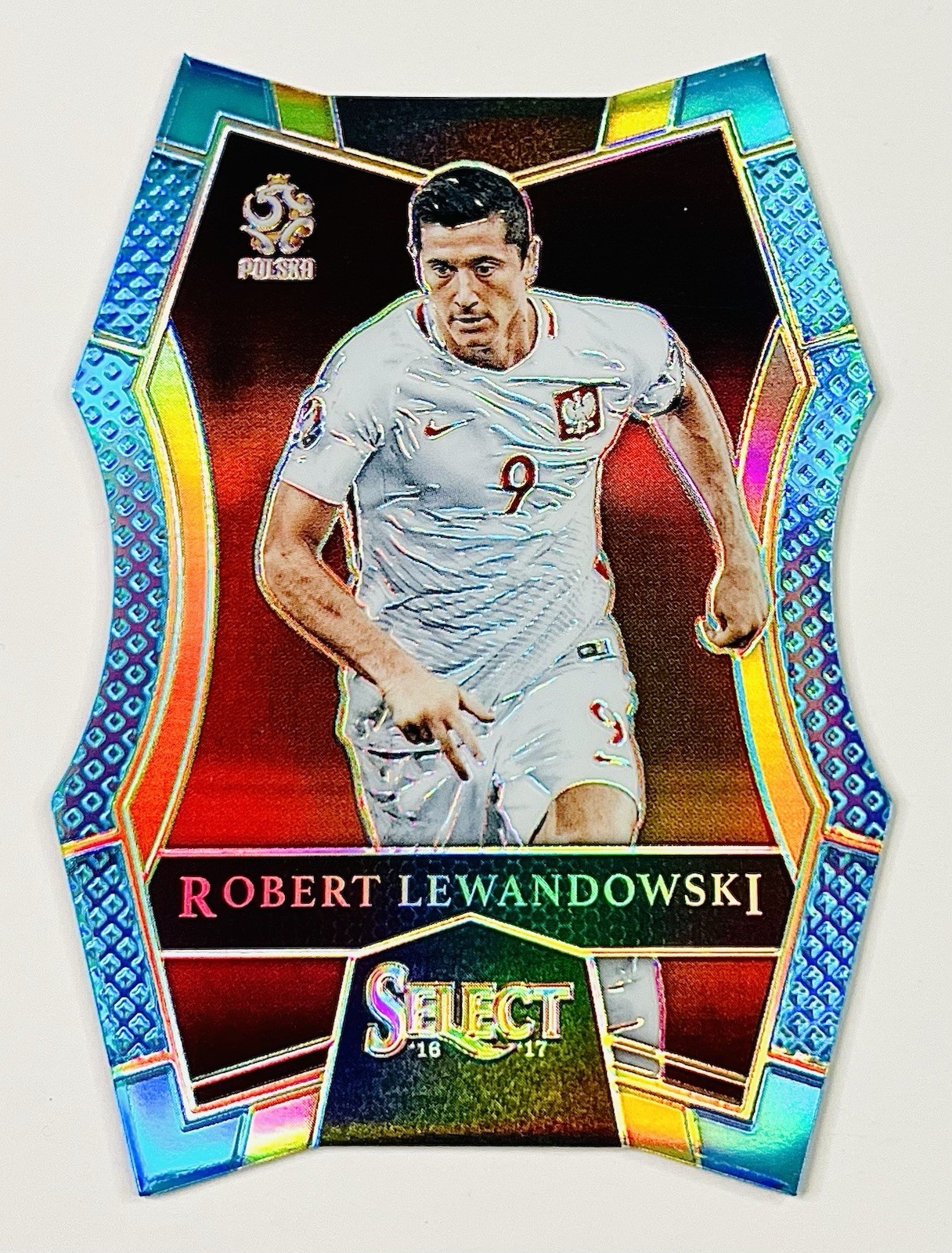 Robert Lewandowski 2016-17 Panini Select #159 Light Blue Prizm Die Cut 096/249