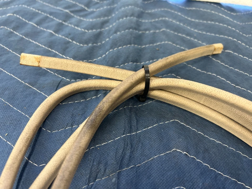 Volvo 940 740 1992-1995 techo corredizo moldura envolvente techo bronceado OEM #3171EM Foto 4 de 4