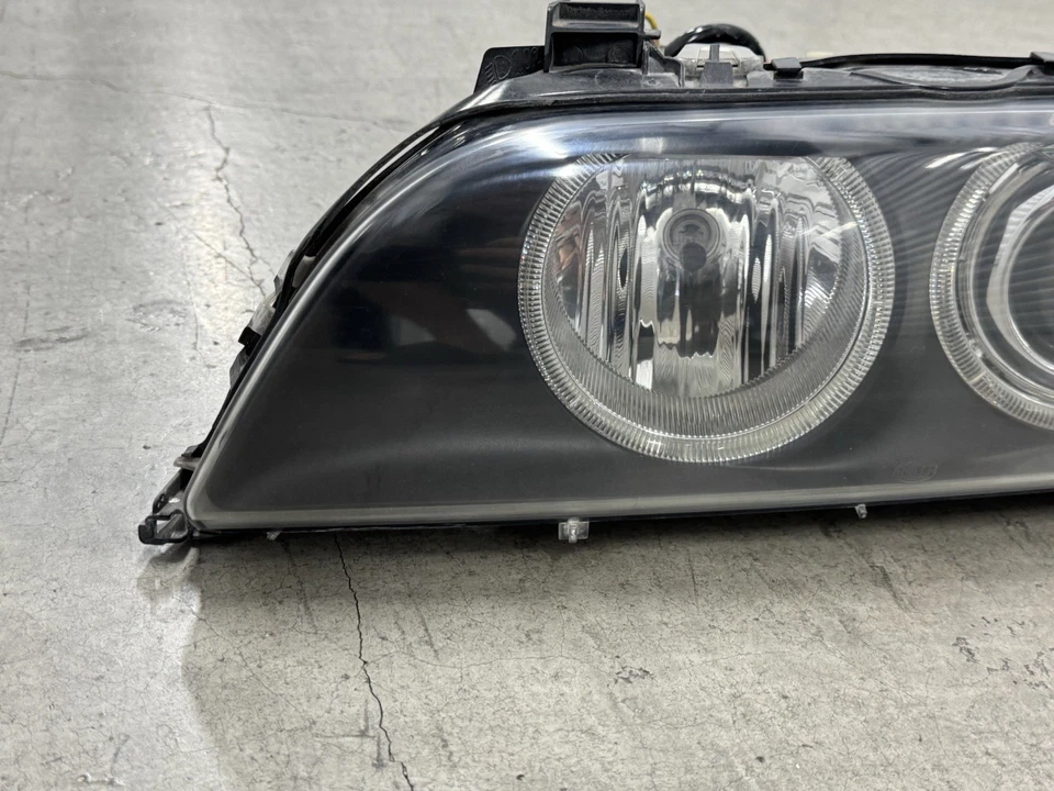 Faro HID de xenón del lado izquierdo del conductor OEM 2001-2003 BMW E39 525i 530i 540i M5 Foto 2 de 4