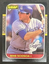 1987 Leaf Canadian Mike Scioscia Baseball Card #123 Dodgers Catcher VG O/C
