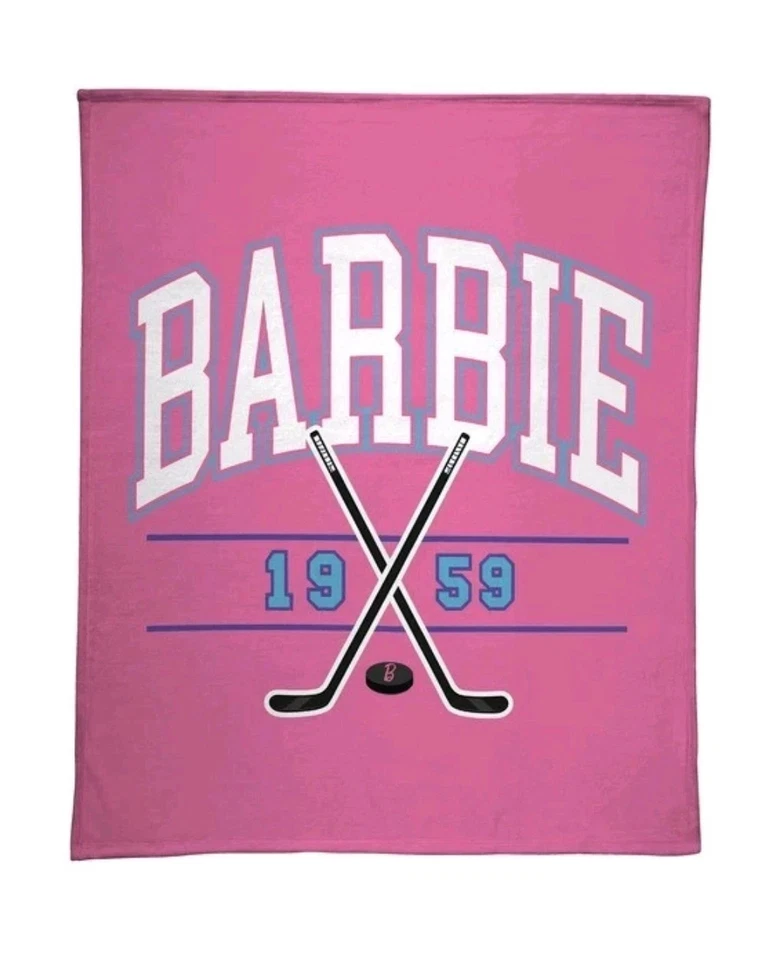 Barbie Tim Hortons Mattel 2025 PWHL Jugador de Hockey Muñeca y Manta Nuevo Set de Regalo Foto 3 de 3