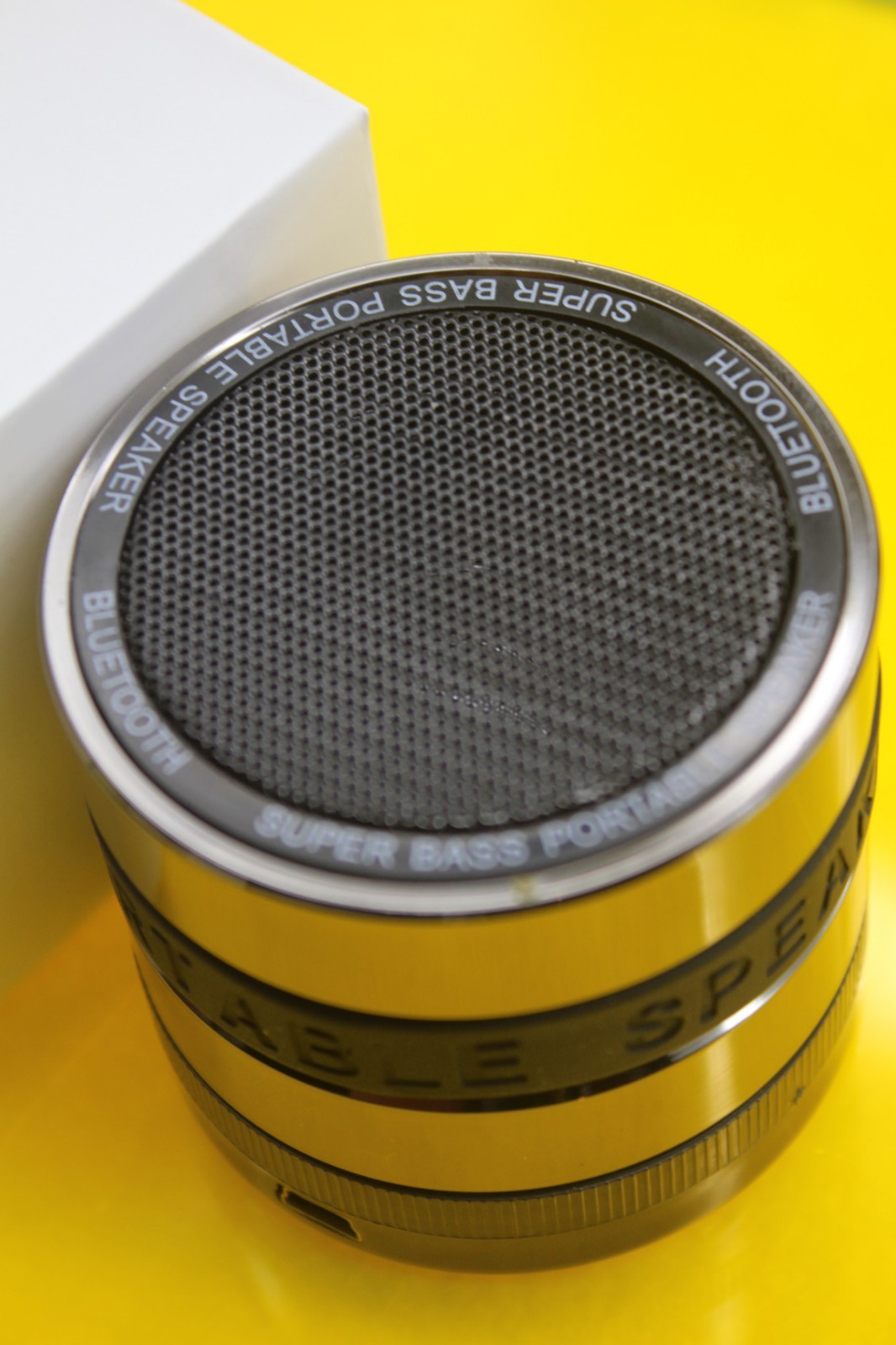 Alfa Romeo Super Bass Portable Wireless Bluetooth Speaker Music Box New