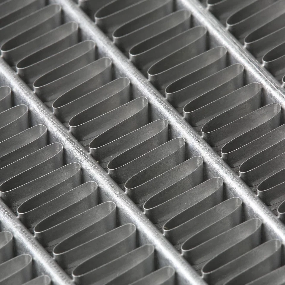 For 2004-2009 Dodge Durango Chrysler Aspen AT Radiator OE Style Aluminum 2739 Foto 2 de 4