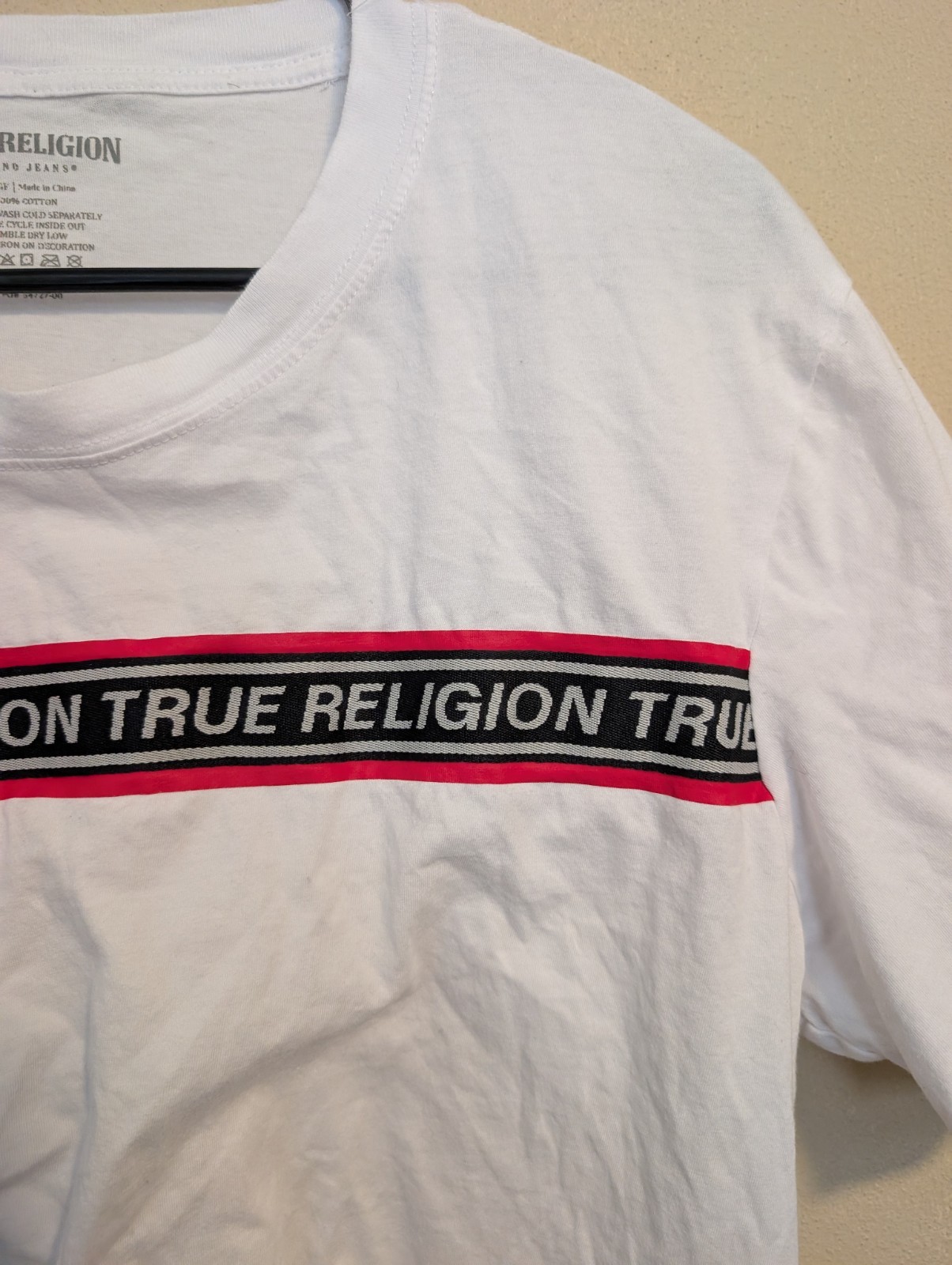True Religion Men's White Graphic Bar Logo Tee White Size XL 100% Cotton thumbnail 3