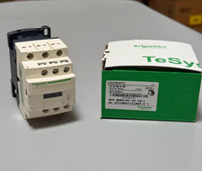 1PC NEW Schneider Control relay CAD50M7C CAD50  220VAC #YY