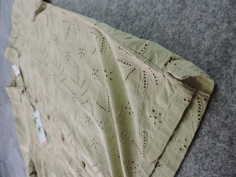 Free Planet Mens Large Field of Rye Tonal Camp Short Sleeve Button Shirt - Image 4 of 4