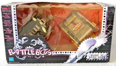 New in Box Battlebots Bump N Bash Bots Toro & Atomic Wedgie Arena Robots