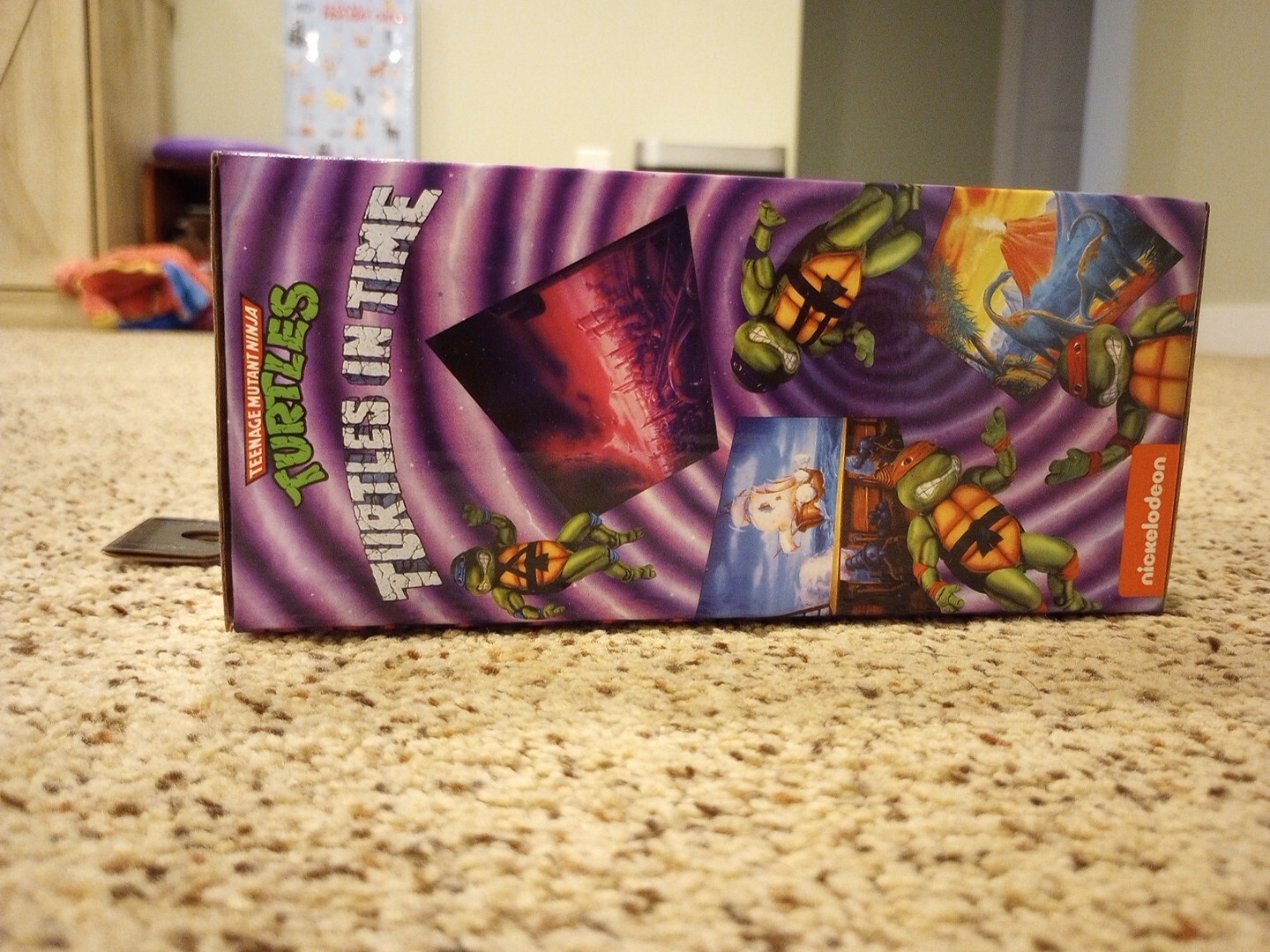 NECA Teenage Mutant Ninja Turtles: Turtles in Time 7&rdquo; Scale Michelangelo Figures