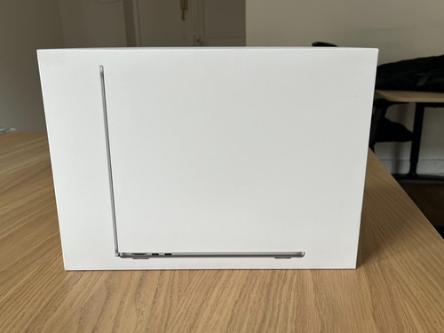  Empty Box (Boîte vide) | Apple | MacBook Air 13” | Model No. A3113