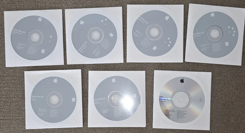 Mac OS X Server 10.2 10 Client M8719Z/A - Image 3 of 4