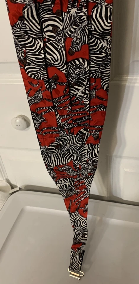 Nicole Miller Cummerbund estampado de cebra rojo negro blanco estampado 100 % seda Foto 3 de 4