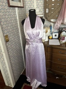 Cinderella Lilac Size L Prom/Evening Gown/Bridesmaids Dress Zip Up & Neck Tie