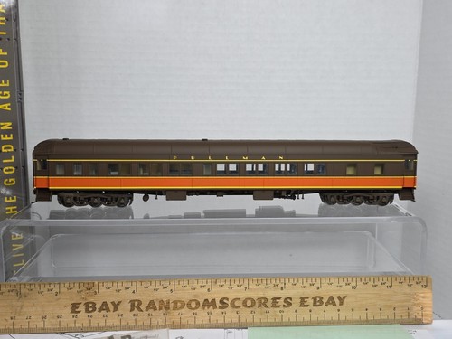 Coche de pasajeros Walthers HO Pullman pesado 8-1-2 Illinois Central 932-10066  | Zustand: New